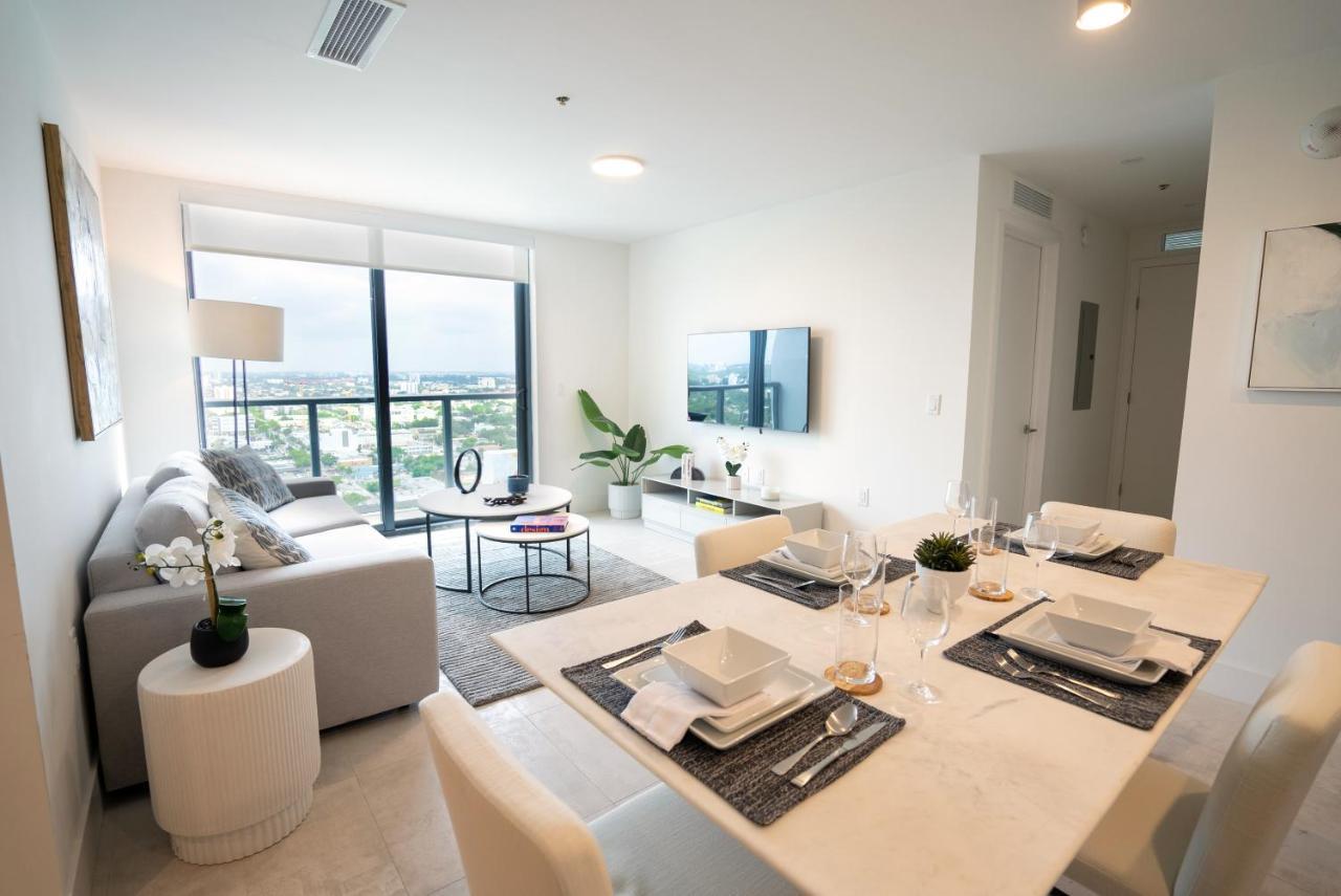 Smart Brickell Hotel マイアミ エクステリア 写真