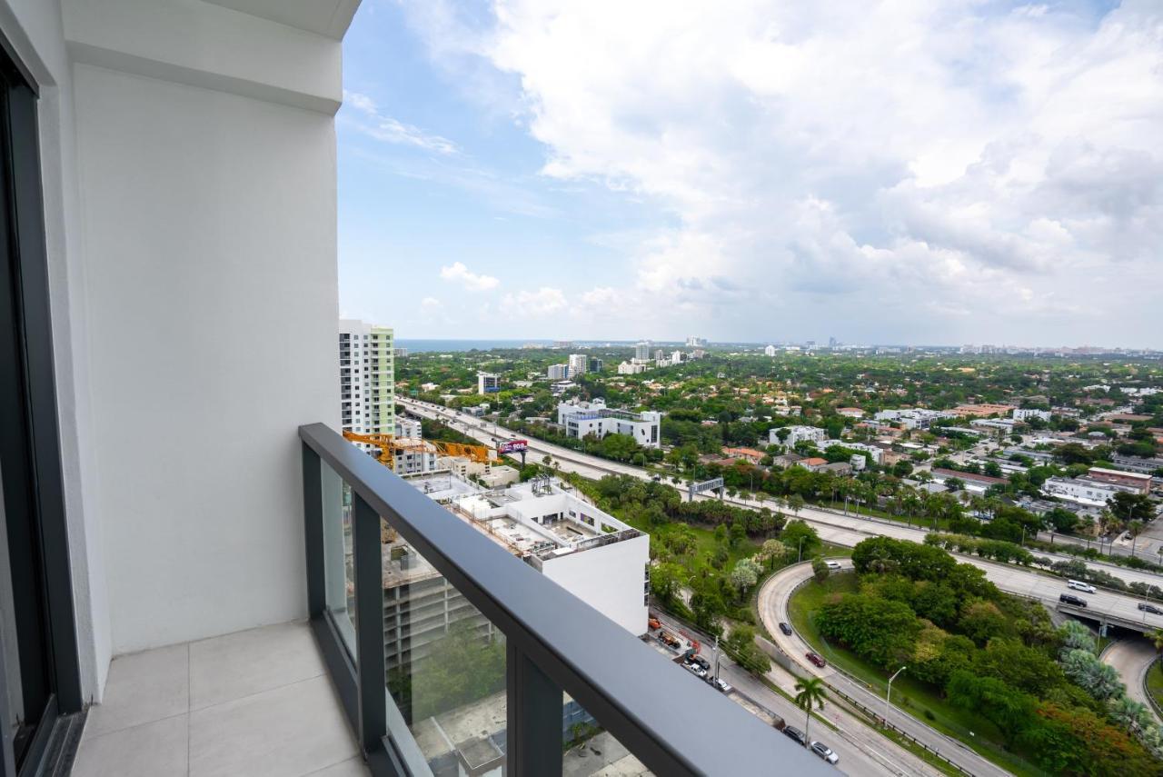 Smart Brickell Hotel マイアミ エクステリア 写真