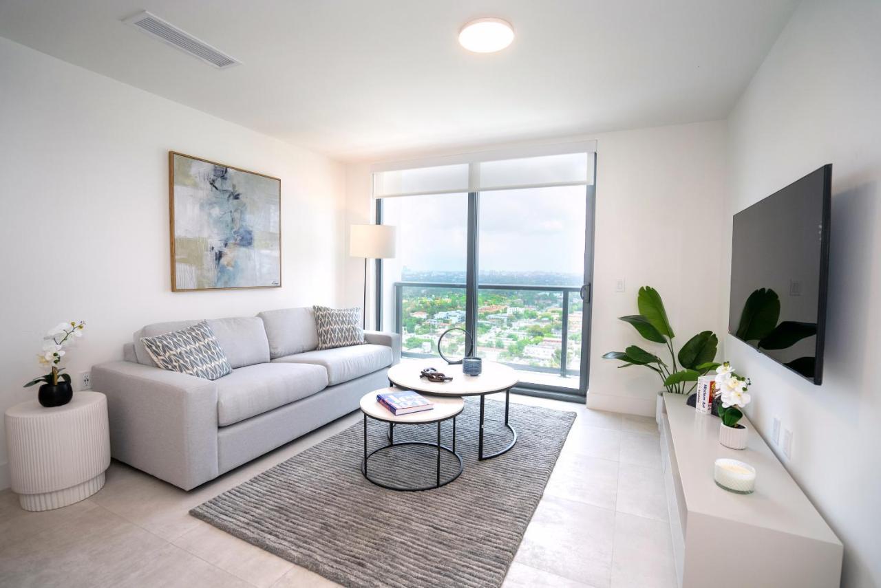 Smart Brickell Hotel マイアミ エクステリア 写真
