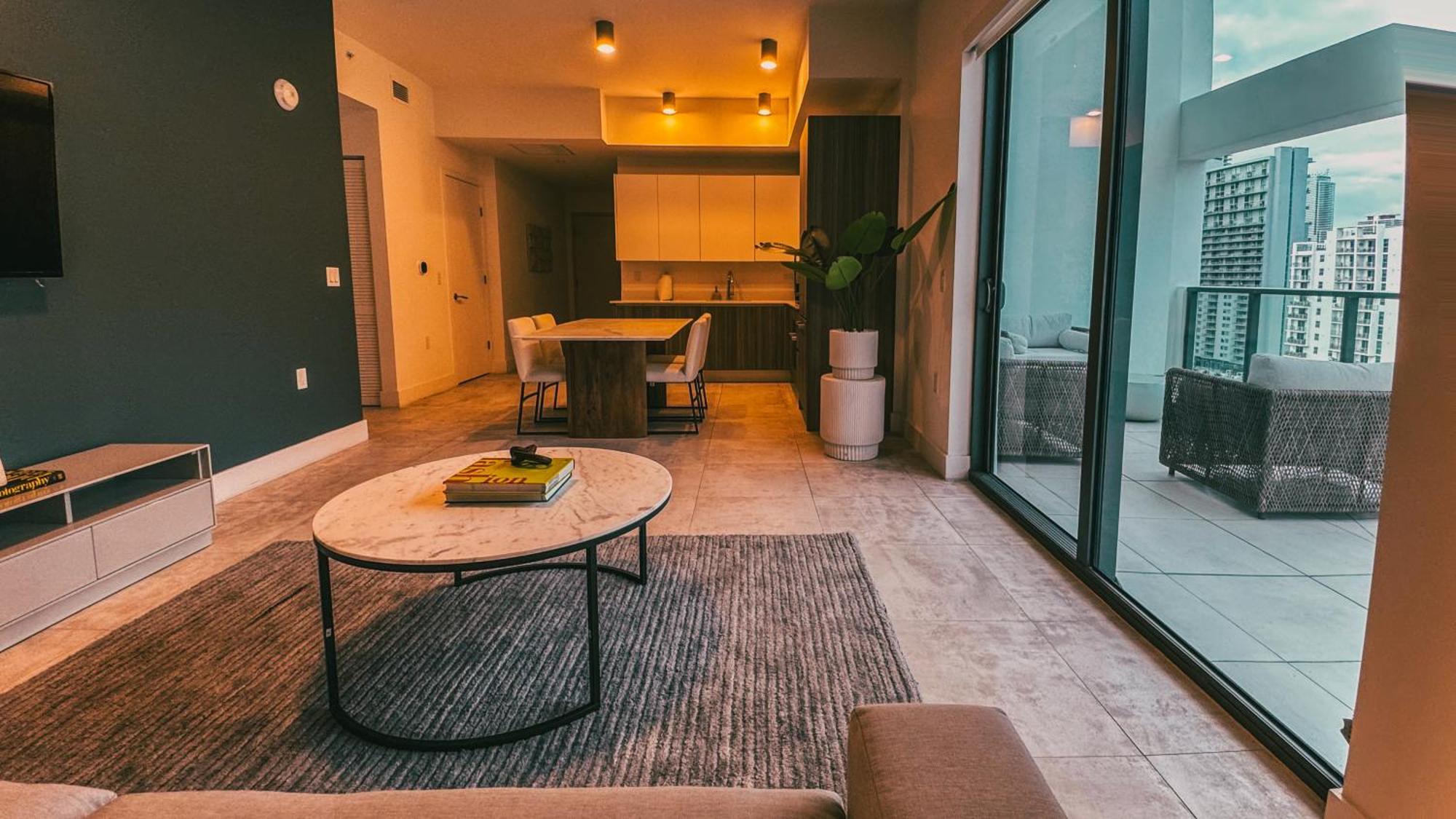 Smart Brickell Hotel マイアミ エクステリア 写真